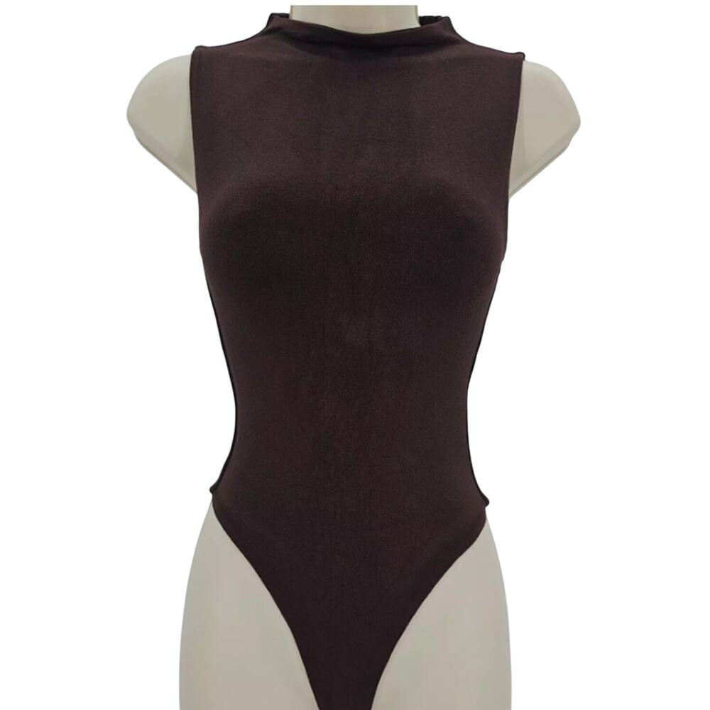 Naked Wardrobe Womans size medium Sleeveless Sculpt Bodysuit Dark Chocolate NEW